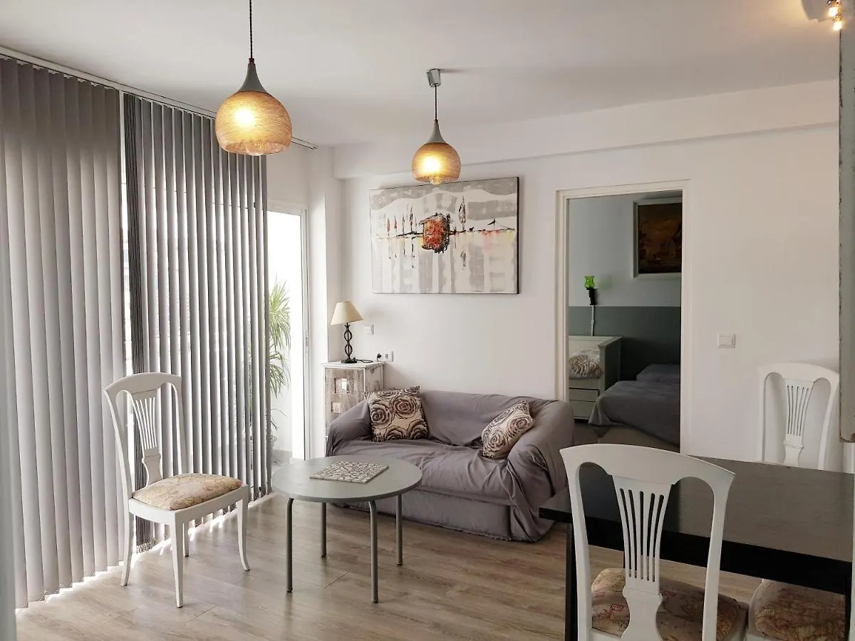 Lolita'S House Torre Del Oro Apartment Seville 0*,  Spain
